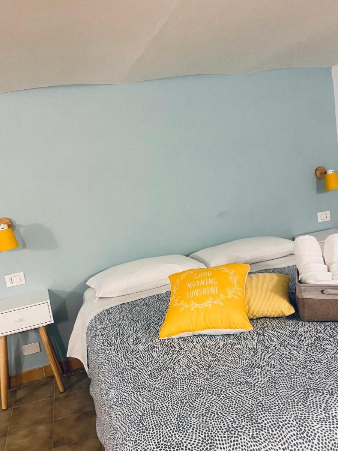 Appartement Vico Gli Scalzi à Gaète Extérieur photo